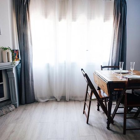 Loveroom Du Perche : Maison Avec Balneo Moulins-la-Marche Exterior photo